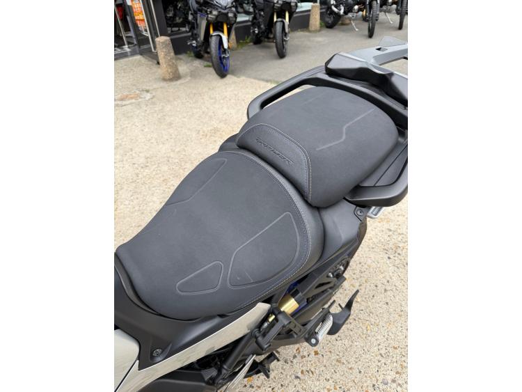 YAMAHA TRACER 9 GT +