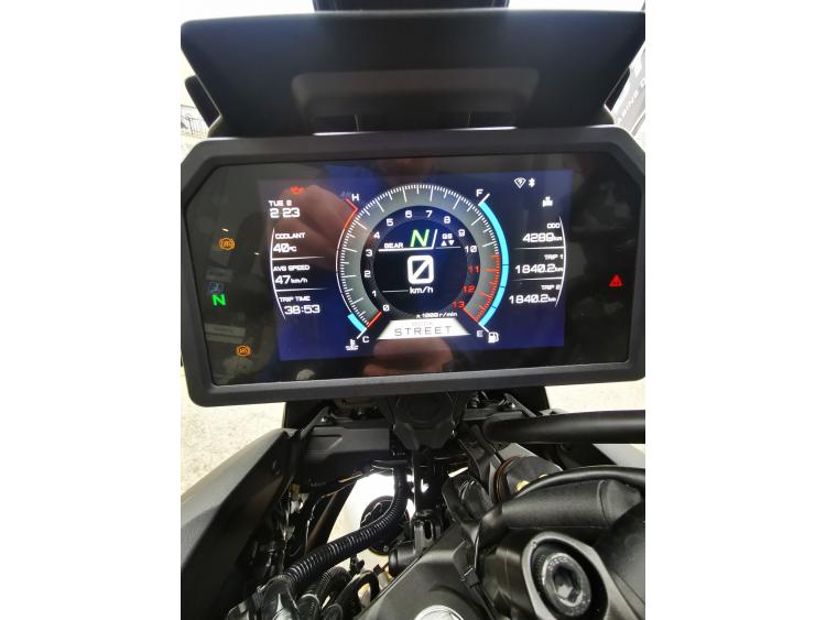 YAMAHA TRACER 9 GT +