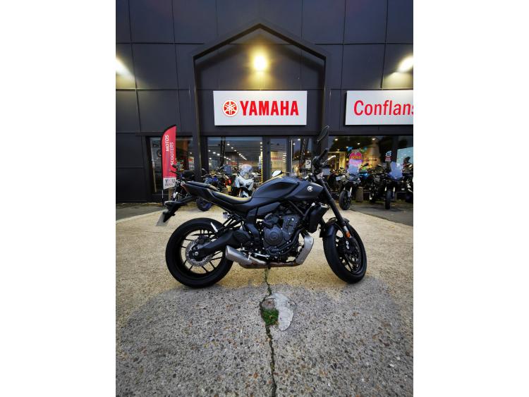YAMAHA MT-07 Y-AMT