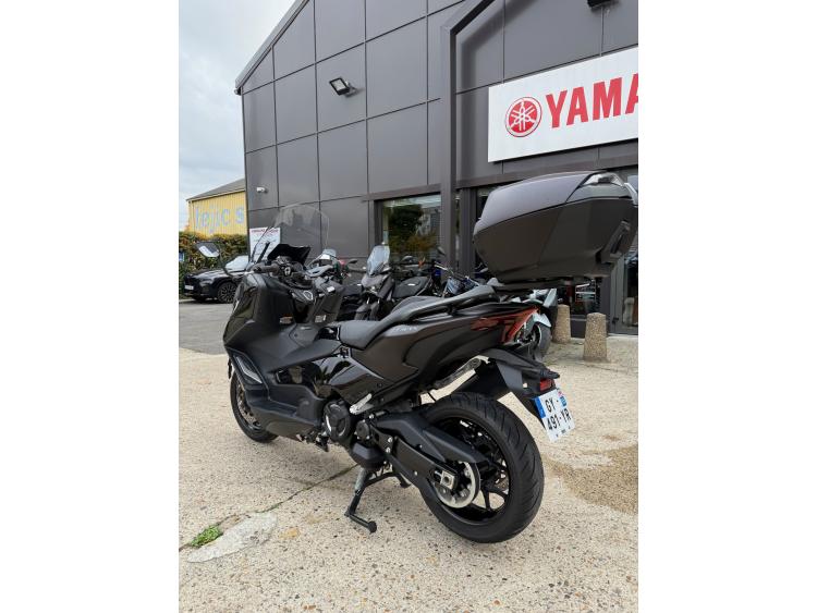 YAMAHA XP T-MAX 560 TECH MAX