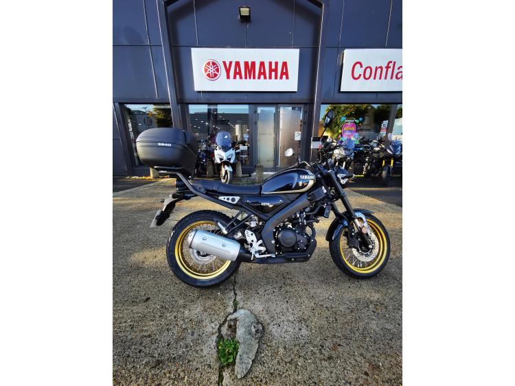 YAMAHA XSR 125 Legacy