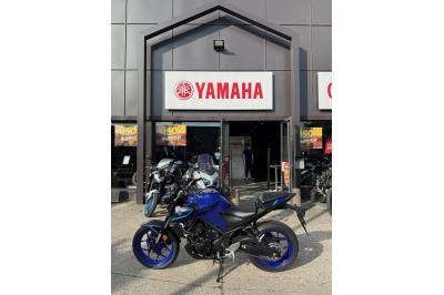 YAMAHA MT-03