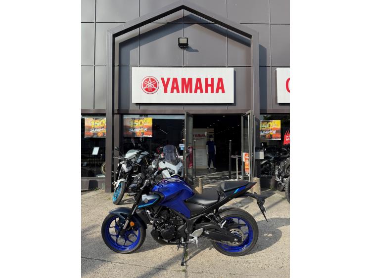 YAMAHA MT-03