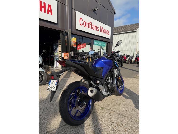 YAMAHA MT-03