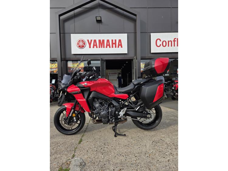 YAMAHA TRACER 9