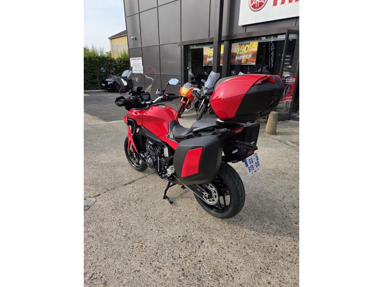 YAMAHA TRACER 9